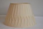 .Empire Bottom Smocked. Silk. Klicka för stor bild och info.
